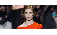 Schiaparelli y Christian Dior atraen a las "celebrities" para la Alta Costura