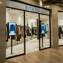 La firma argentna Boken reinaugura su tienda en el centro comercial Alcorta