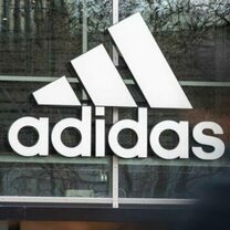 adidas 计划出售部分 Yeezy 库存，收益将捐赠给国际组织