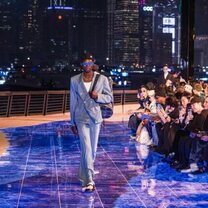 Louis Vuitton провел свой первый показ в Гонконге