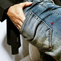 Aramis lança linha de jeans premium