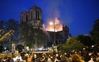 La famille Pinault débloque 100 millions d'euros pour Notre-Dame de Paris