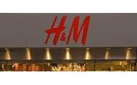 H&M prepares $130 million drive to crack Indian market