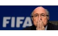 FIFA: Adidas doesn't abandon Blatter yet