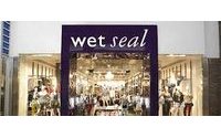 Wet Seal lays off 3,700 as it closes 338 stores