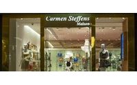 La moda brasileña de Carmen Steffens crece en el mercado chileno