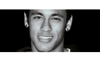El jugador del Barça Neymar, nuevo rostro de Police