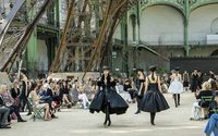 Chanel cierra 2016 con cifras a la baja