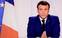 Emmanuel Macron Macron allège le confinement et annonce la réouverture des commerces le 28 novembre