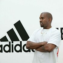 Adidas Yatırımcılar Tarafından Kanye West Ortaklığı Nedeniyle Dava Ediliyor