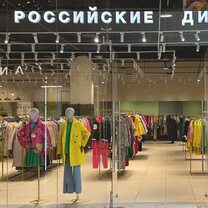 Nonostante le difficoltà, l’industria della moda russa sogna il “Made in Russia”