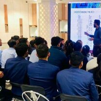 GIA India holds Surat seminar for Finestar Jewellery and Diamonds staff