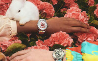 グッチが卯年を祝したカプセルコレクションを発売、時計やバッグを展開