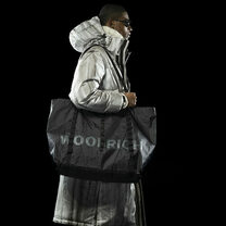 Woolrich presenta en Milán la nueva línea Black Label, diseñada por Todd Snyder