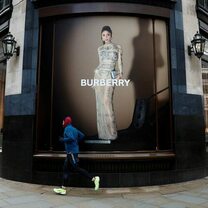 Burberry soffre in Borsa dopo il profit warning