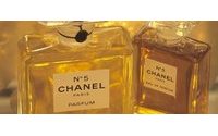 EU has no plans to ban Chanel No. 5 on allergy findings