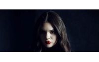 Kendall Jenner gets cheeky in new Estée Lauder commercial