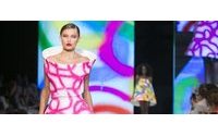 Agatha Ruiz de la Prada cierra la Semana de la Moda con una fiesta de color
